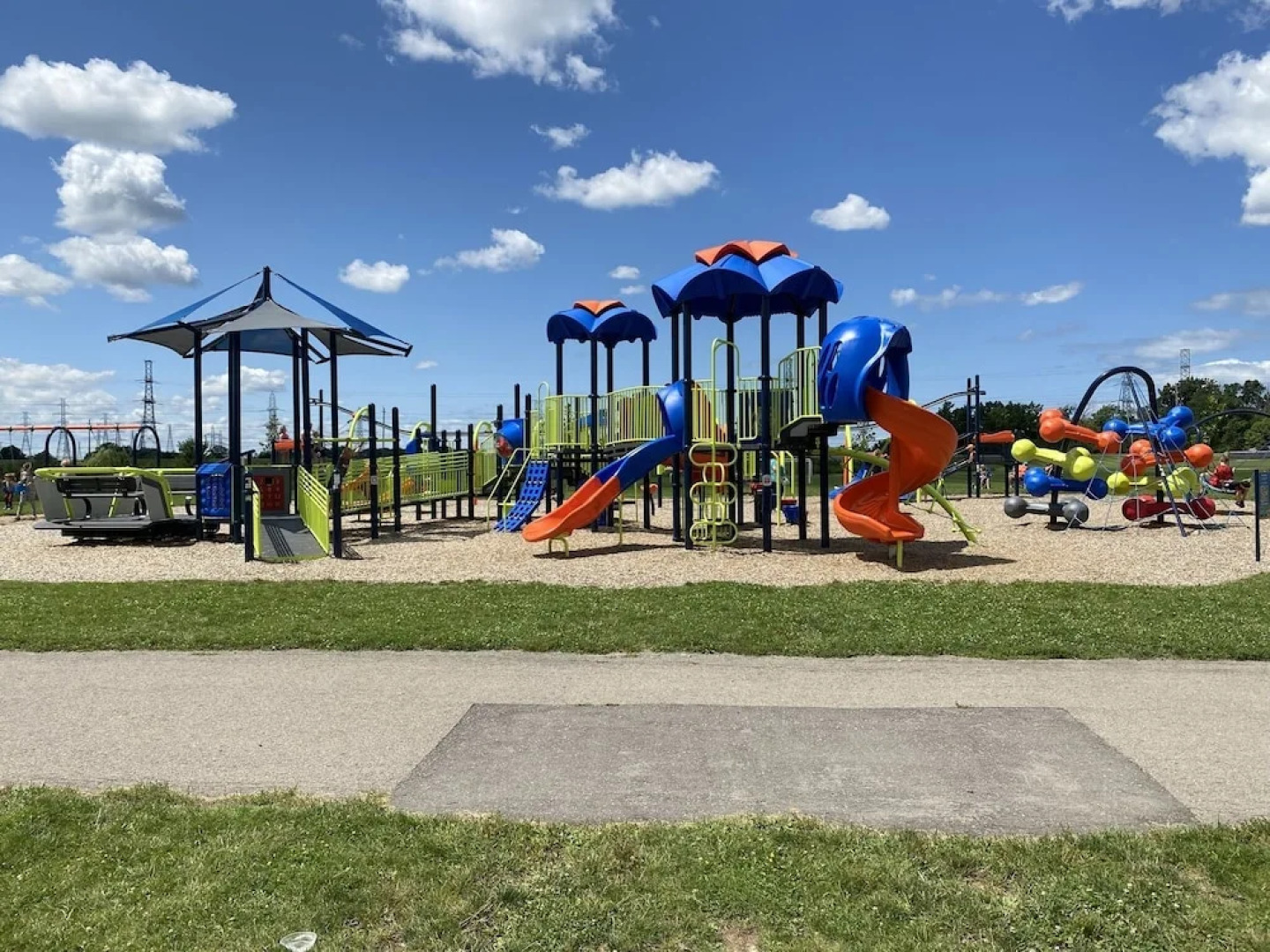 Luxury Bungalow mins Niagara falls & Brock uni