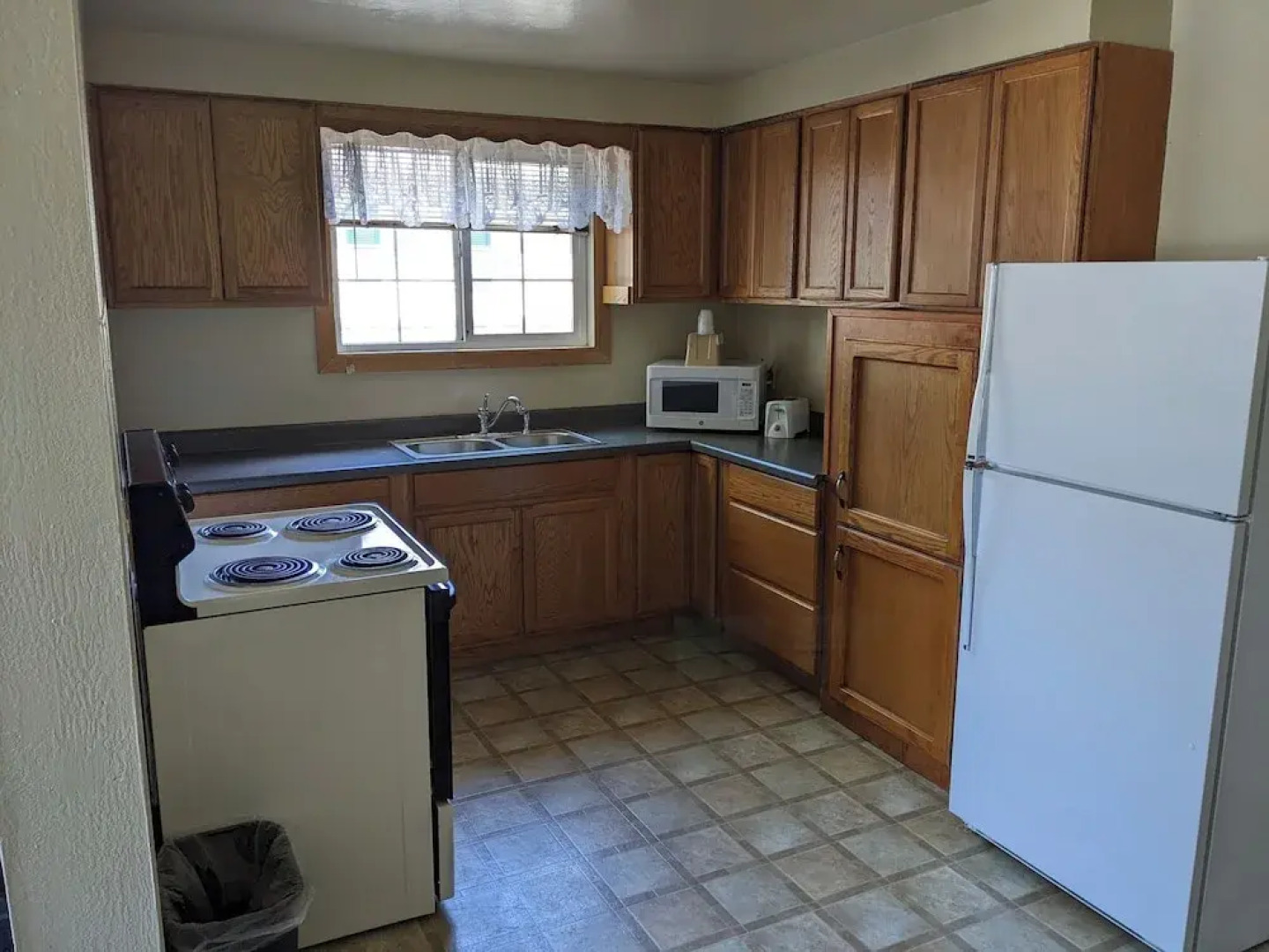 Hi-Lo Motel, Cafe and RV Park Mount Shasta Area