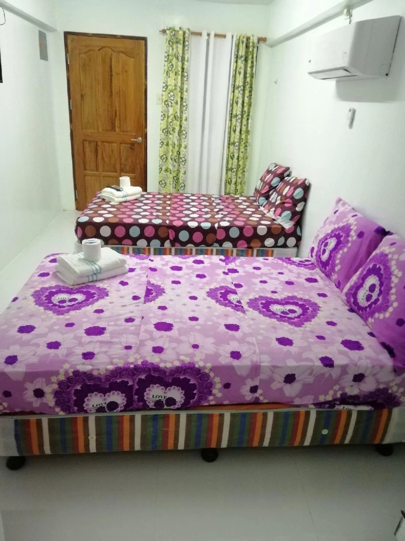 Gum Leaves Hotel and Restaurant