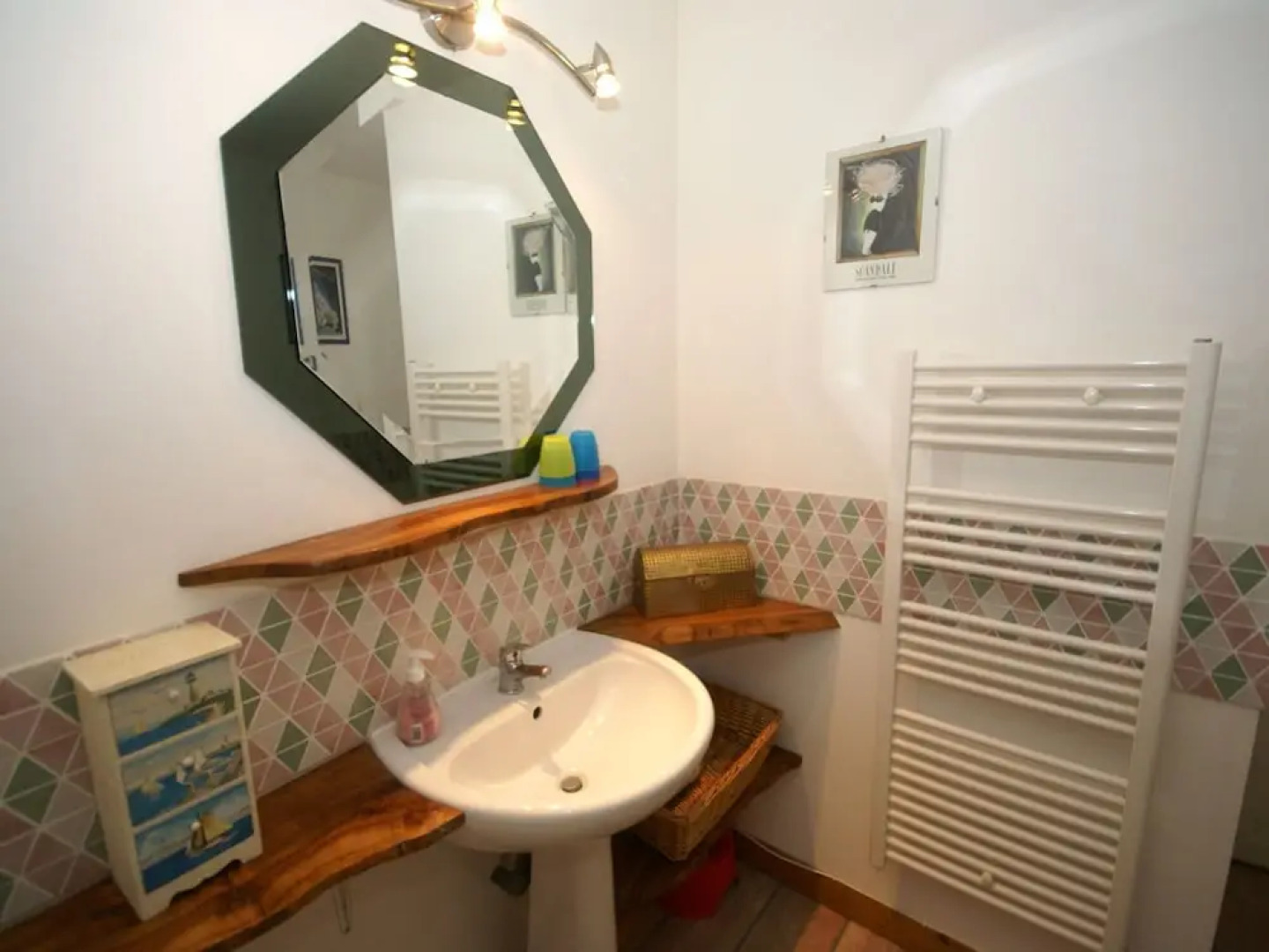 Nice Holiday Home in a Quiet Area Close to the Beach