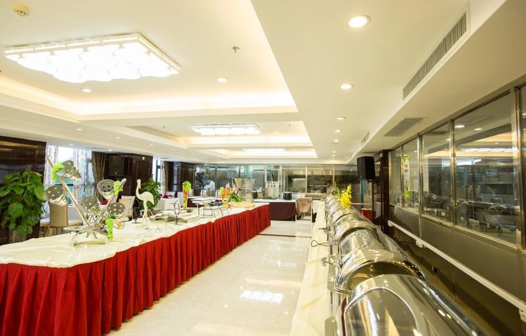 Vienna International Hotel Zhumadian Huayuan Branch