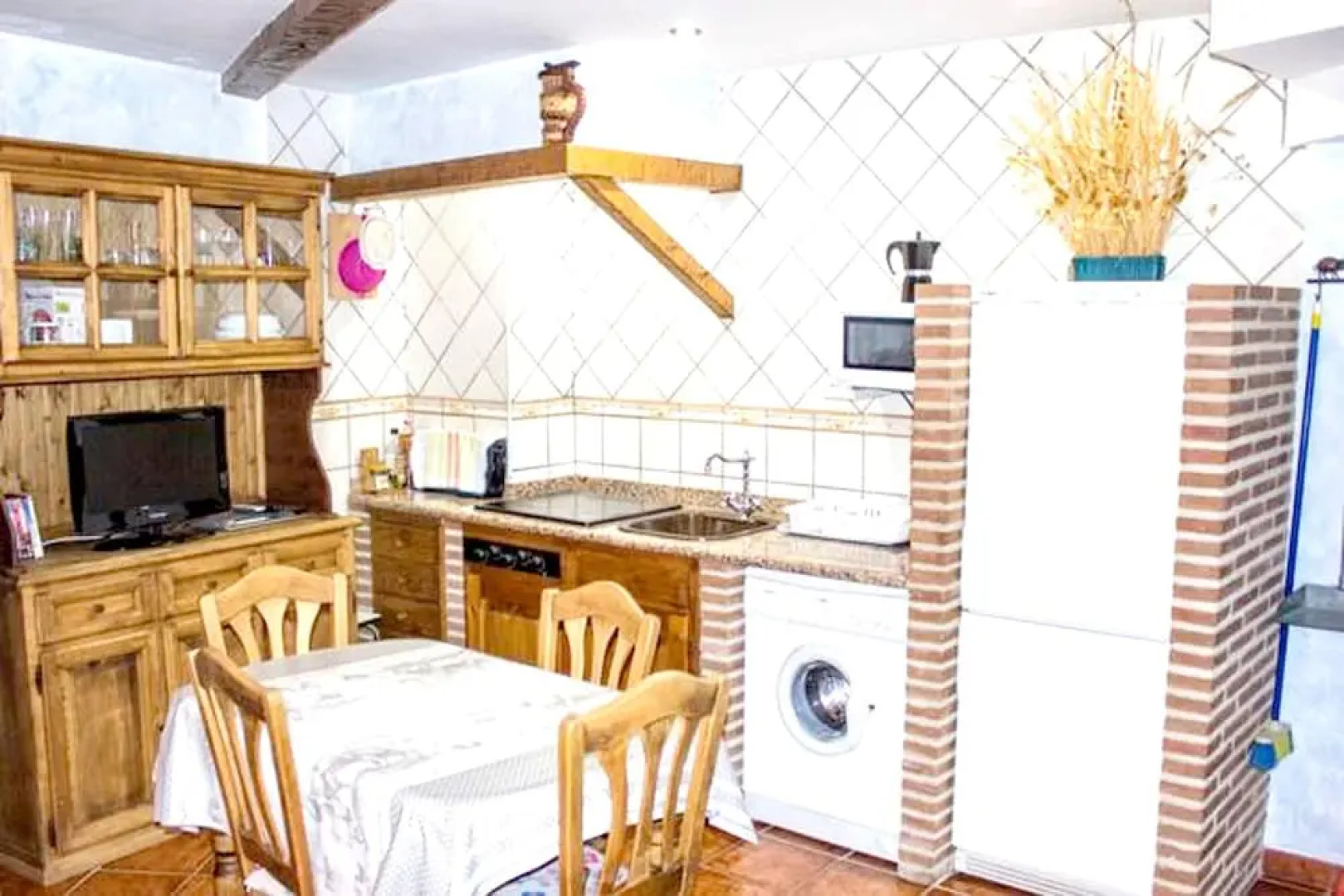 House With 3 Bedrooms in Guisando