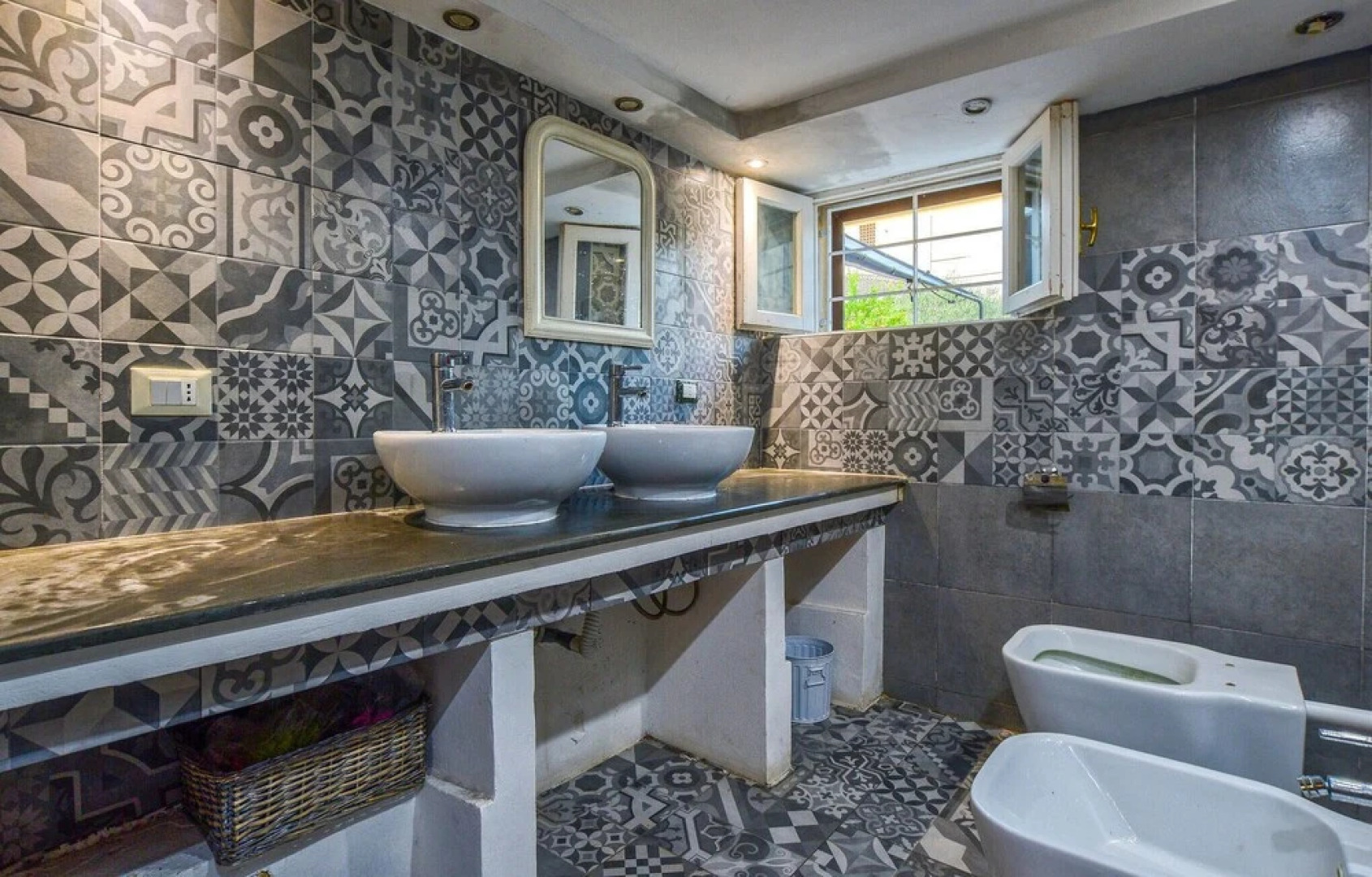 Amazing Apartment in Venturina Terme With Wifi and 2 Bedrooms