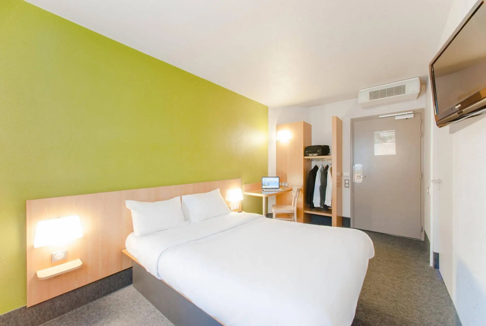 B&B HOTEL Troyes Saint-Parres-aux-Tertres