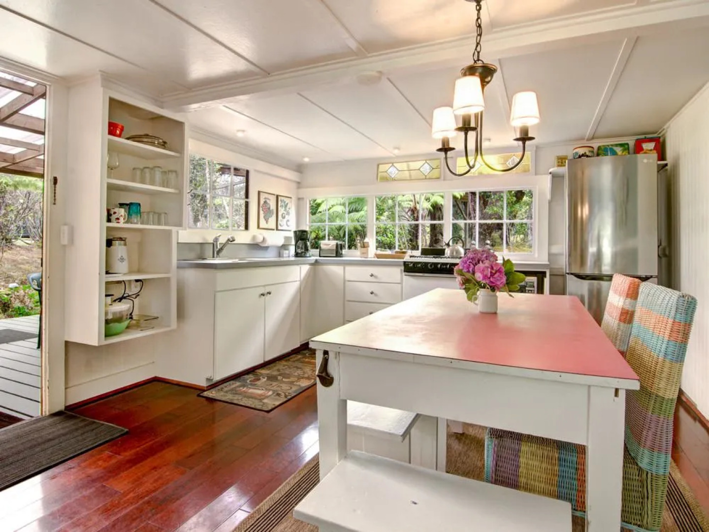 Volcano Village Estates