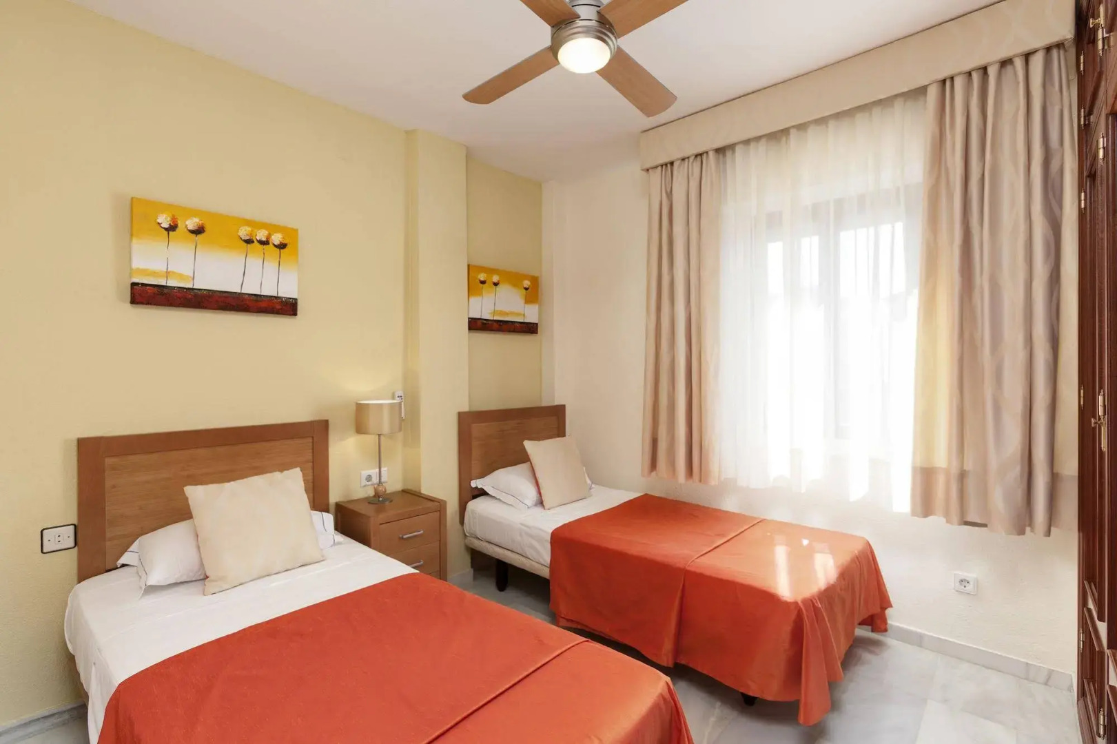 Crown Resorts Club La Riviera