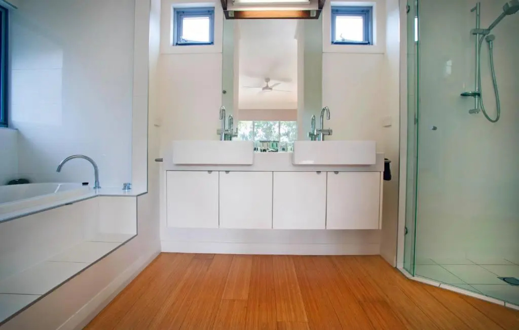 Sunrise at 1770 Holidays