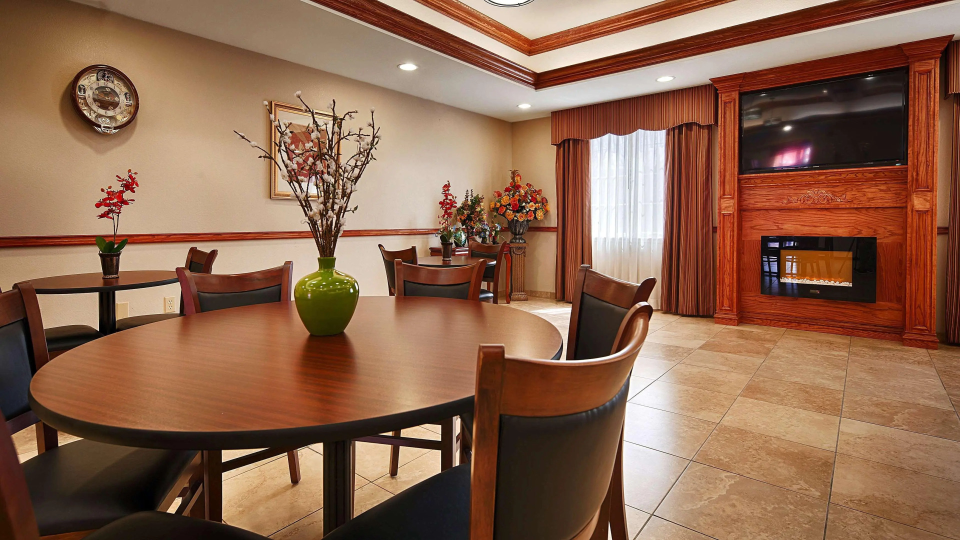 Best Western Plus Monahans Inn & Suites