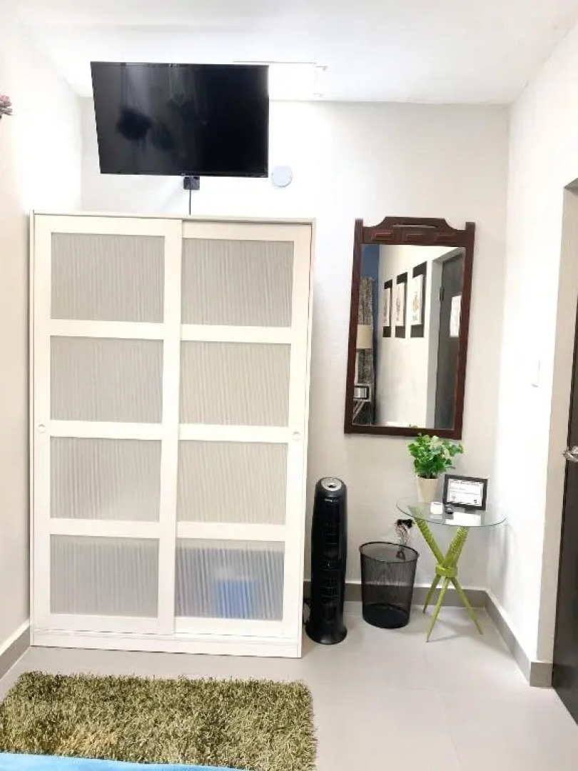 Isla Verde By The Beach Guest House