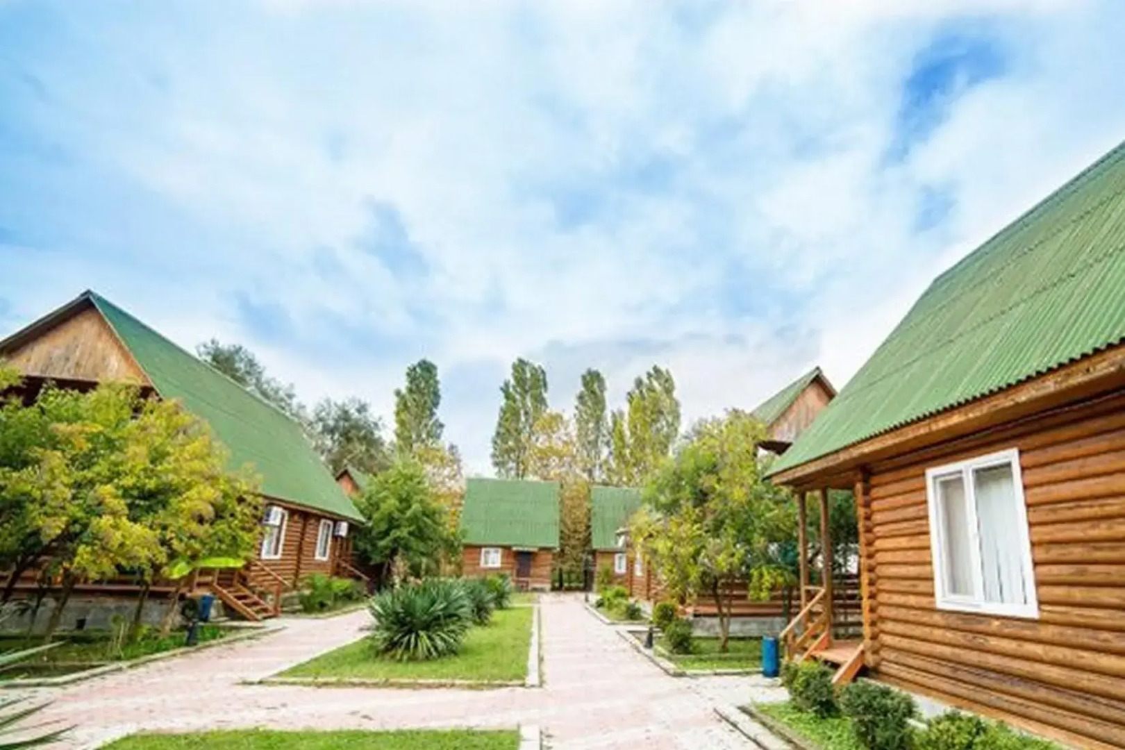 База отдыха Армат Вилладж (Armat Village)