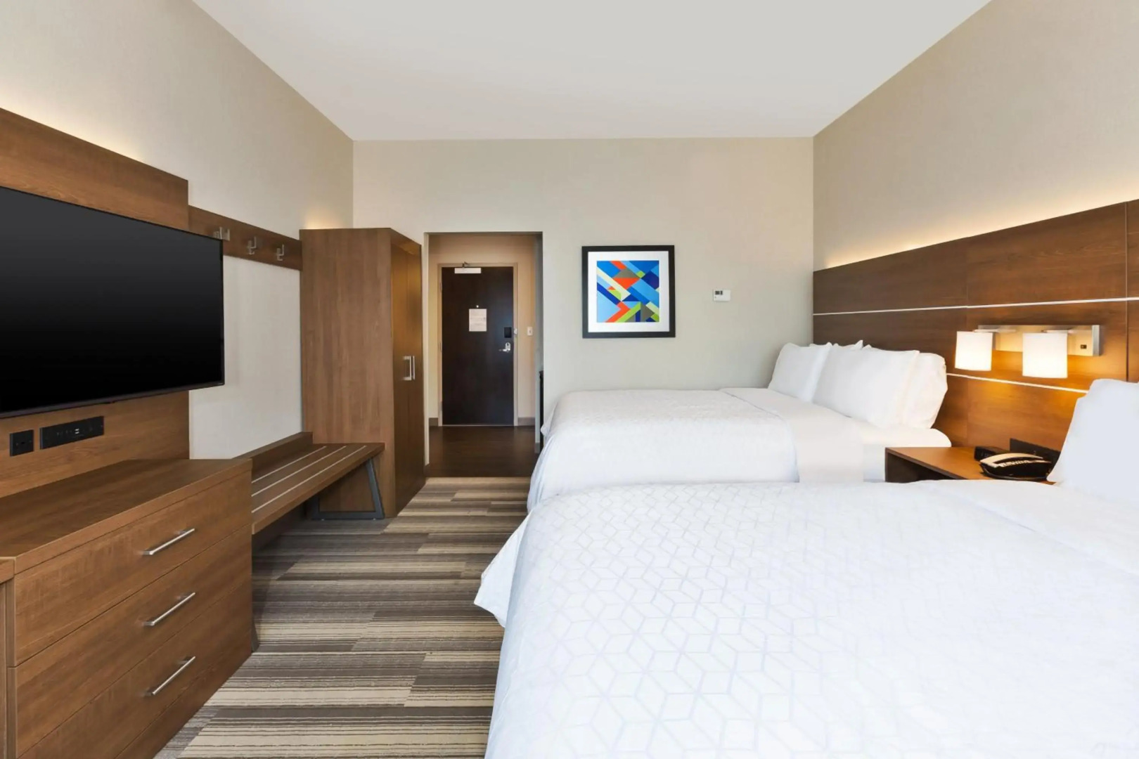 Holiday Inn Express & Suites Milan – Sandusky Area by IHG