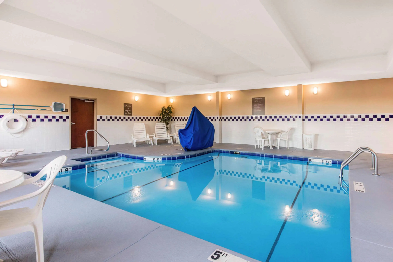 Comfort Suites Tuscaloosa near University