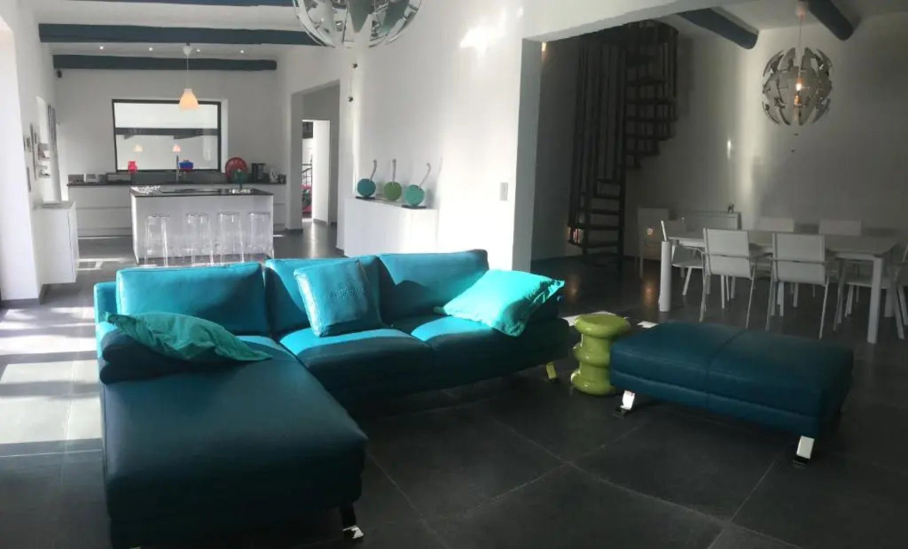 Mas provençal avec piscine chauffée, en campagne de Salon de Provence, 8 personnes - LS7-351 L'IDOLO