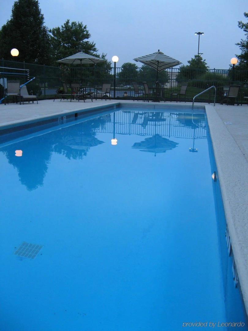 Holiday Inn Express St. Louis Airport - Riverport