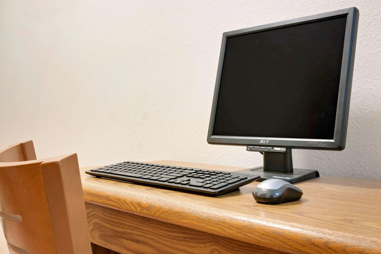 Super 8 by Wyndham Cloquet