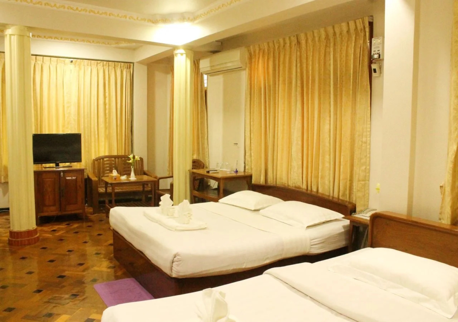 Sittwe Shwe Thazin Hotel