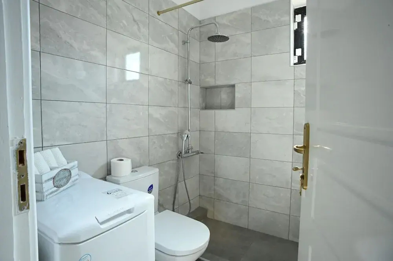 Cozy Home in Eretria