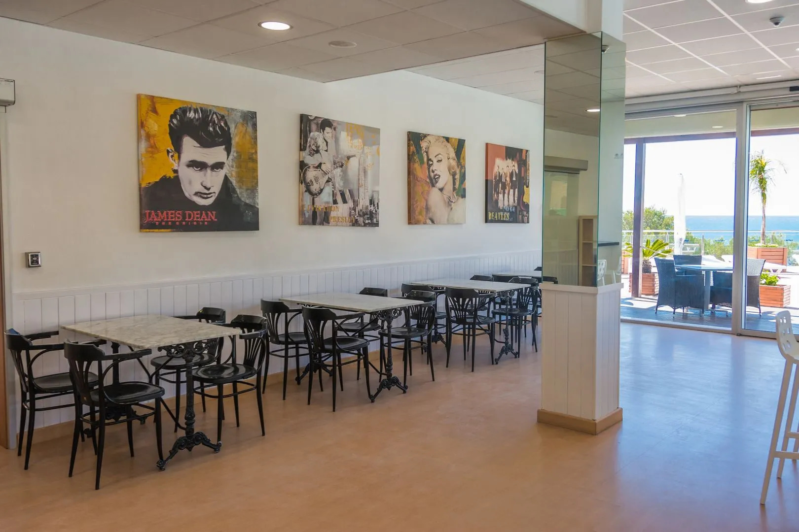 MedPlaya Albatros Family