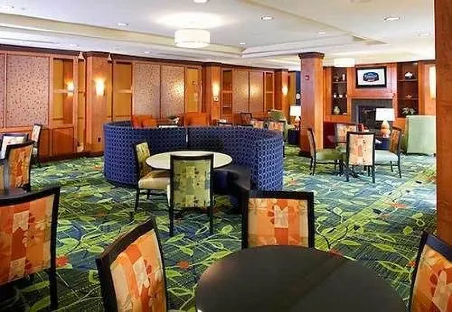 Fairfield Inn & Suites Cumberland