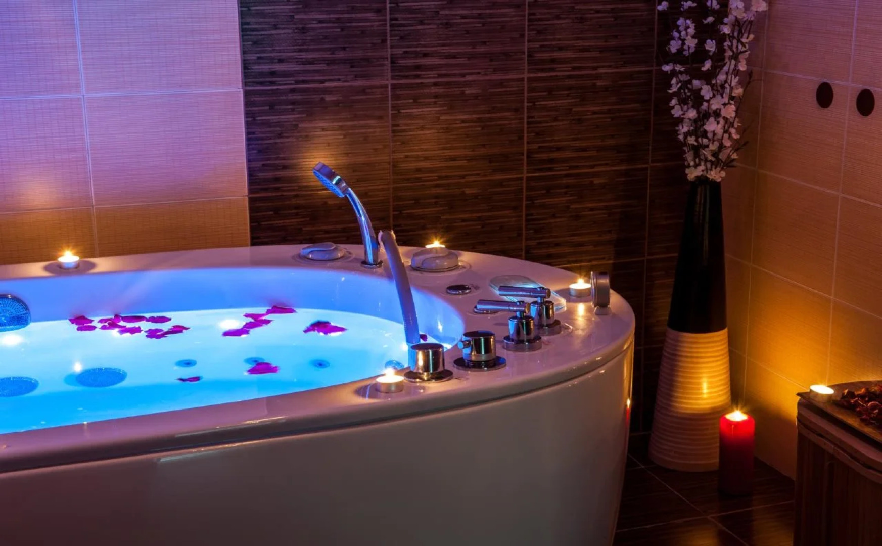 St. George Ski & Holiday