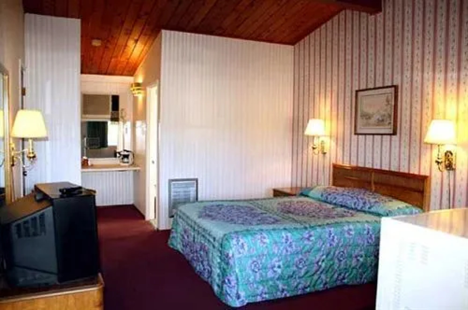Economy Inn Ukiah