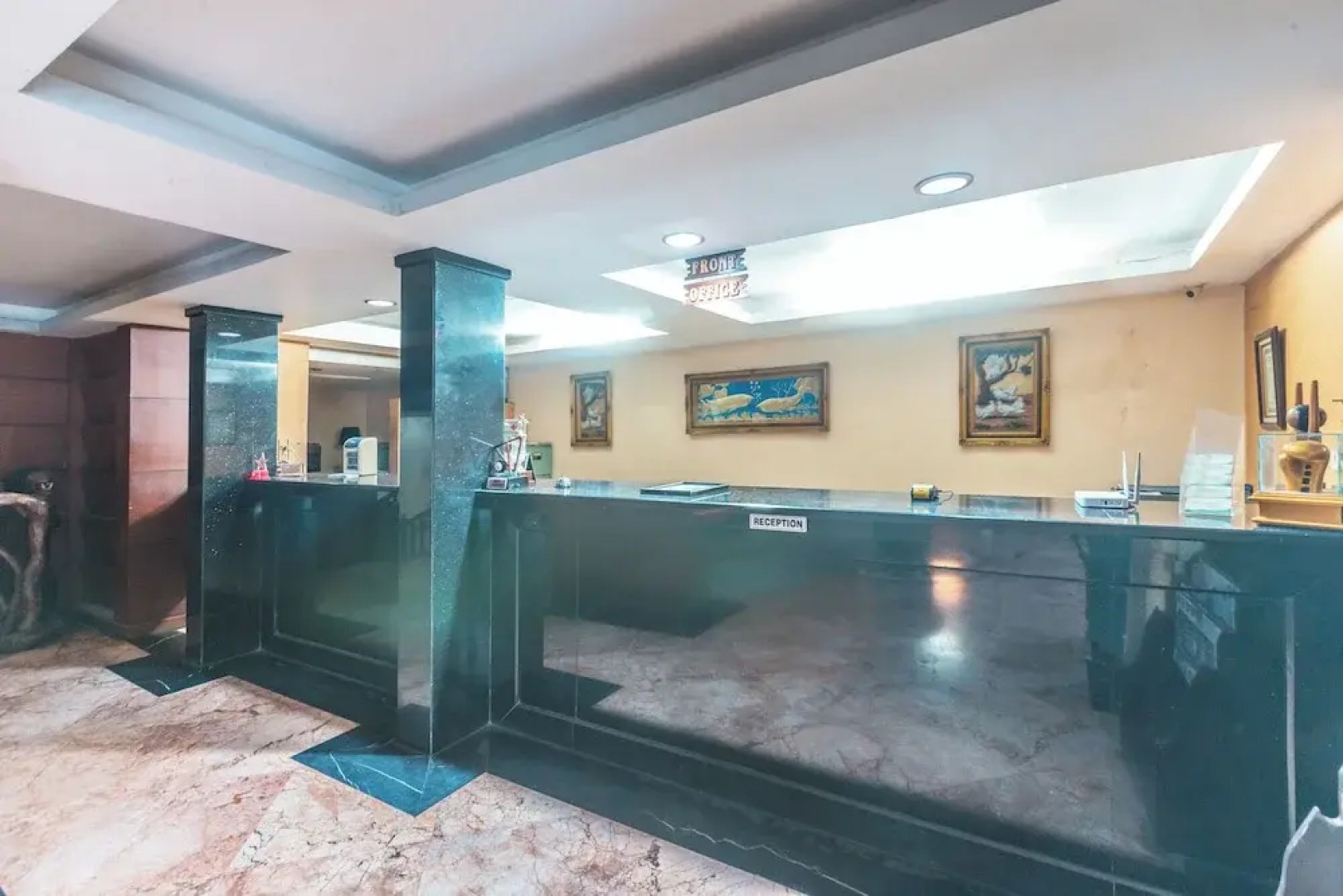 OYO 94759 Hotel Taman Cibinong