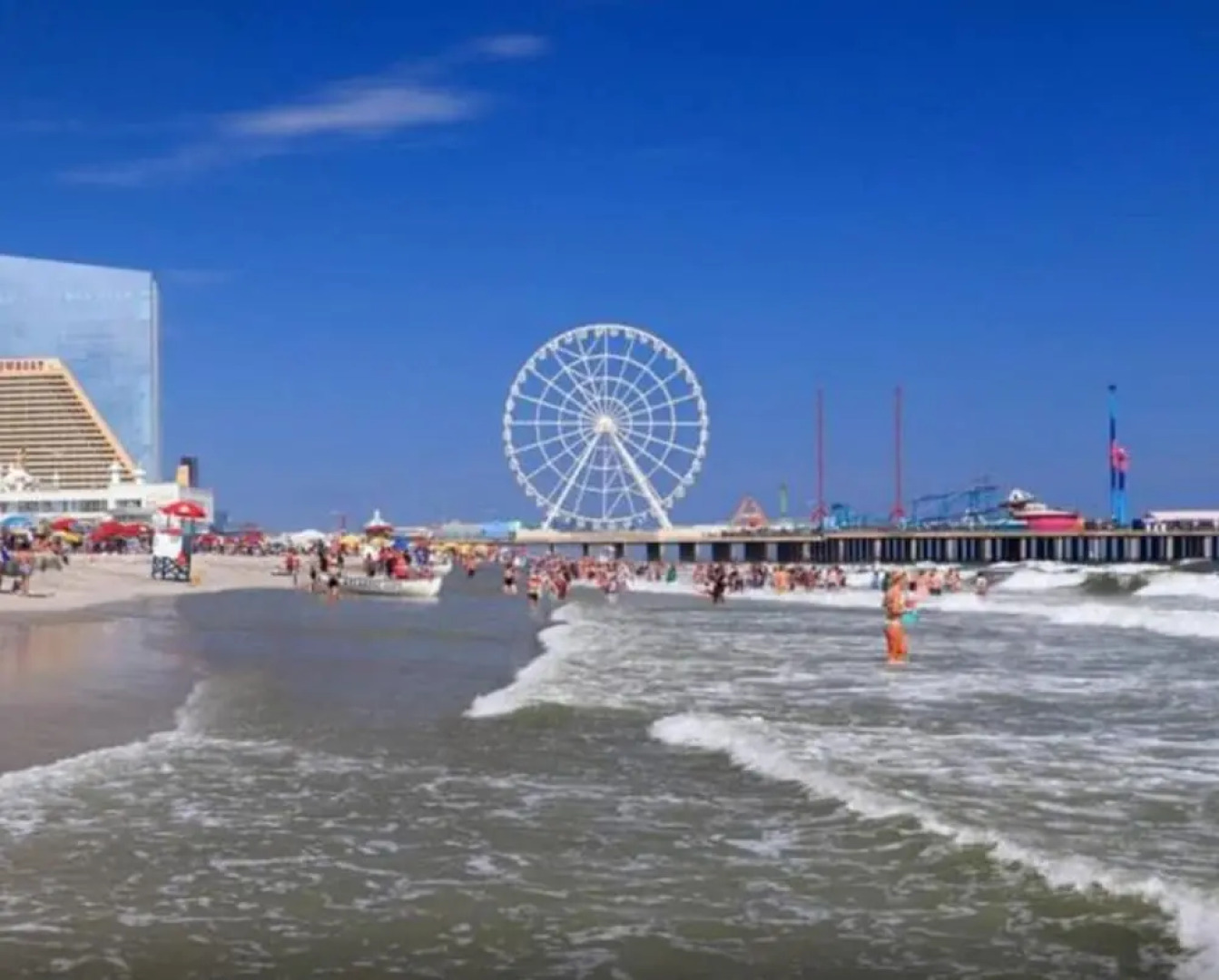 TWO Modern Condos on the Boardwalk by Cozysuites