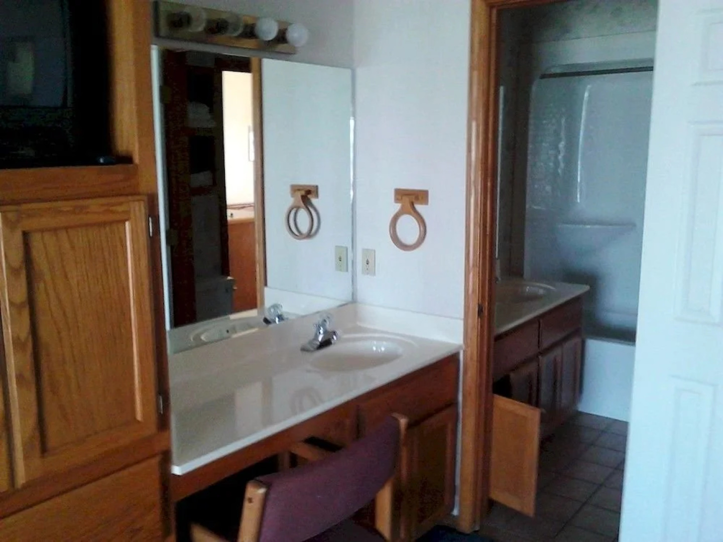 Taylor Ferry Marina & Resort