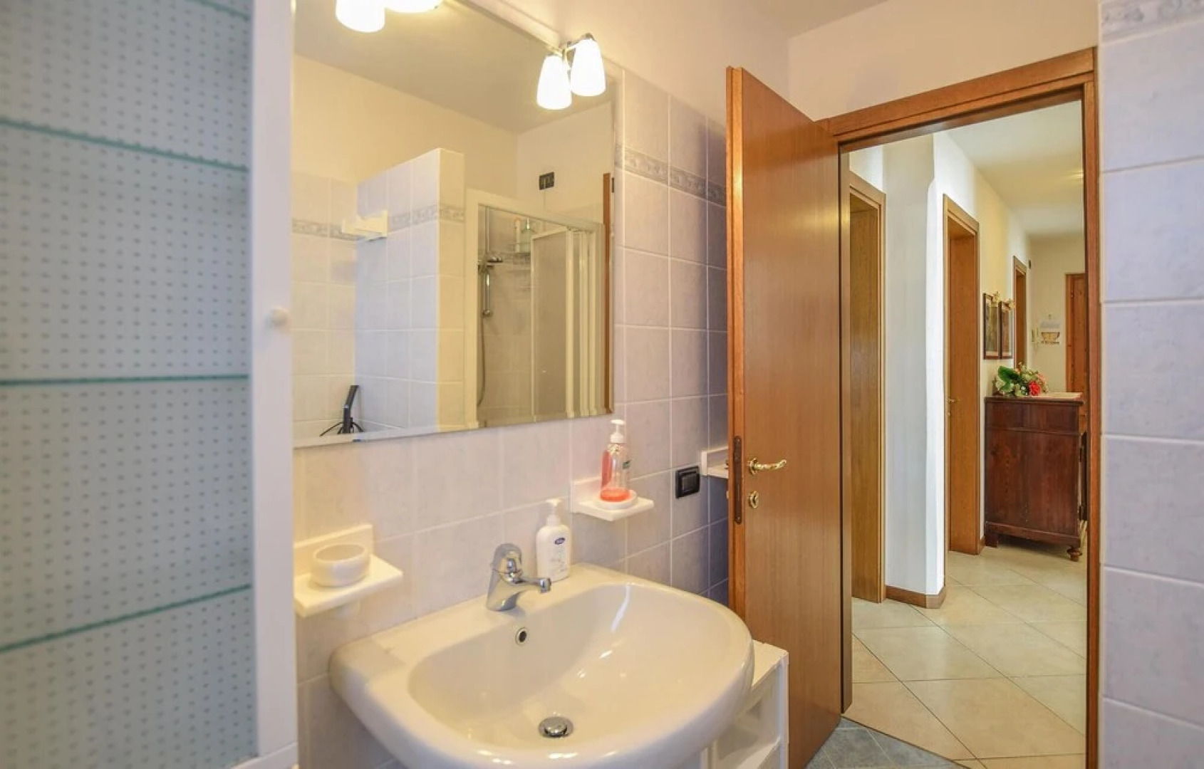 Amazing Apartment in Castione d. Presolana With Wifi and 2 Bedrooms