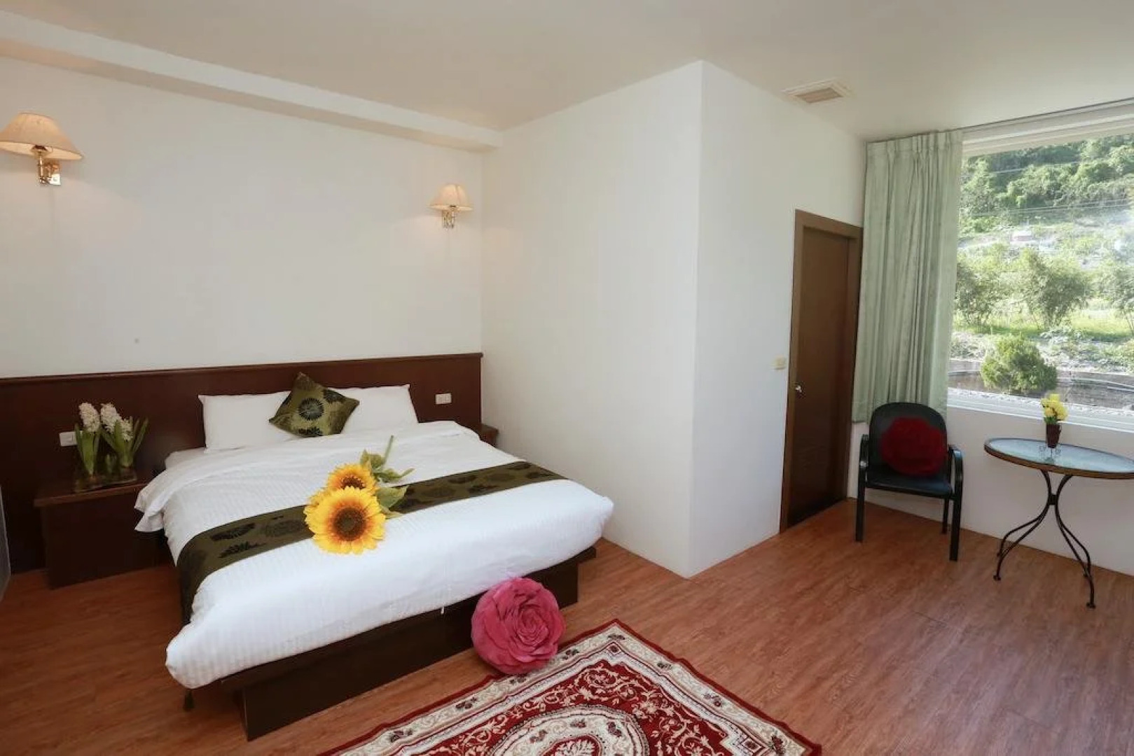 Jia Ying Beach Resort B&B