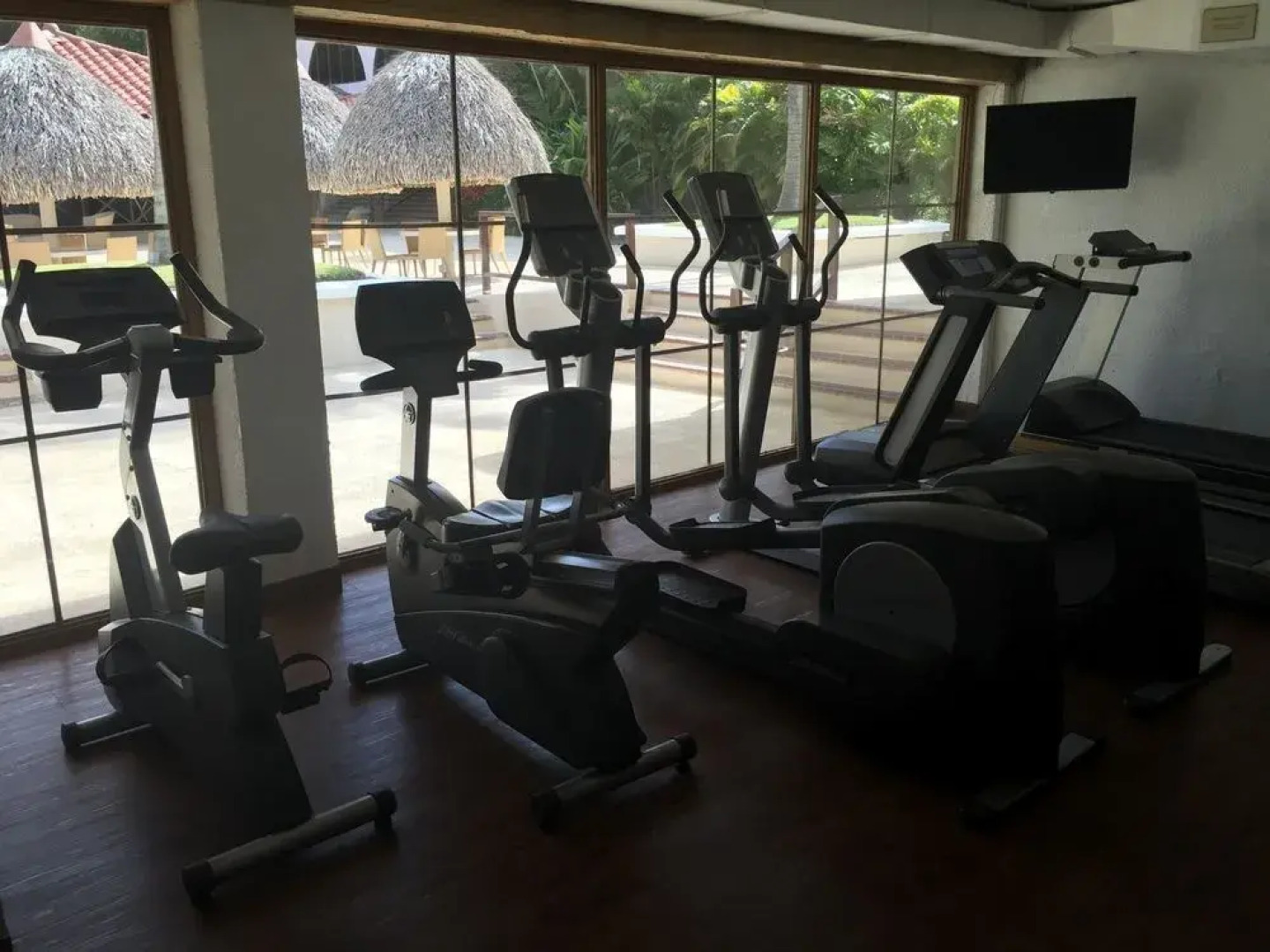 Coronado Golf & Beach Resort