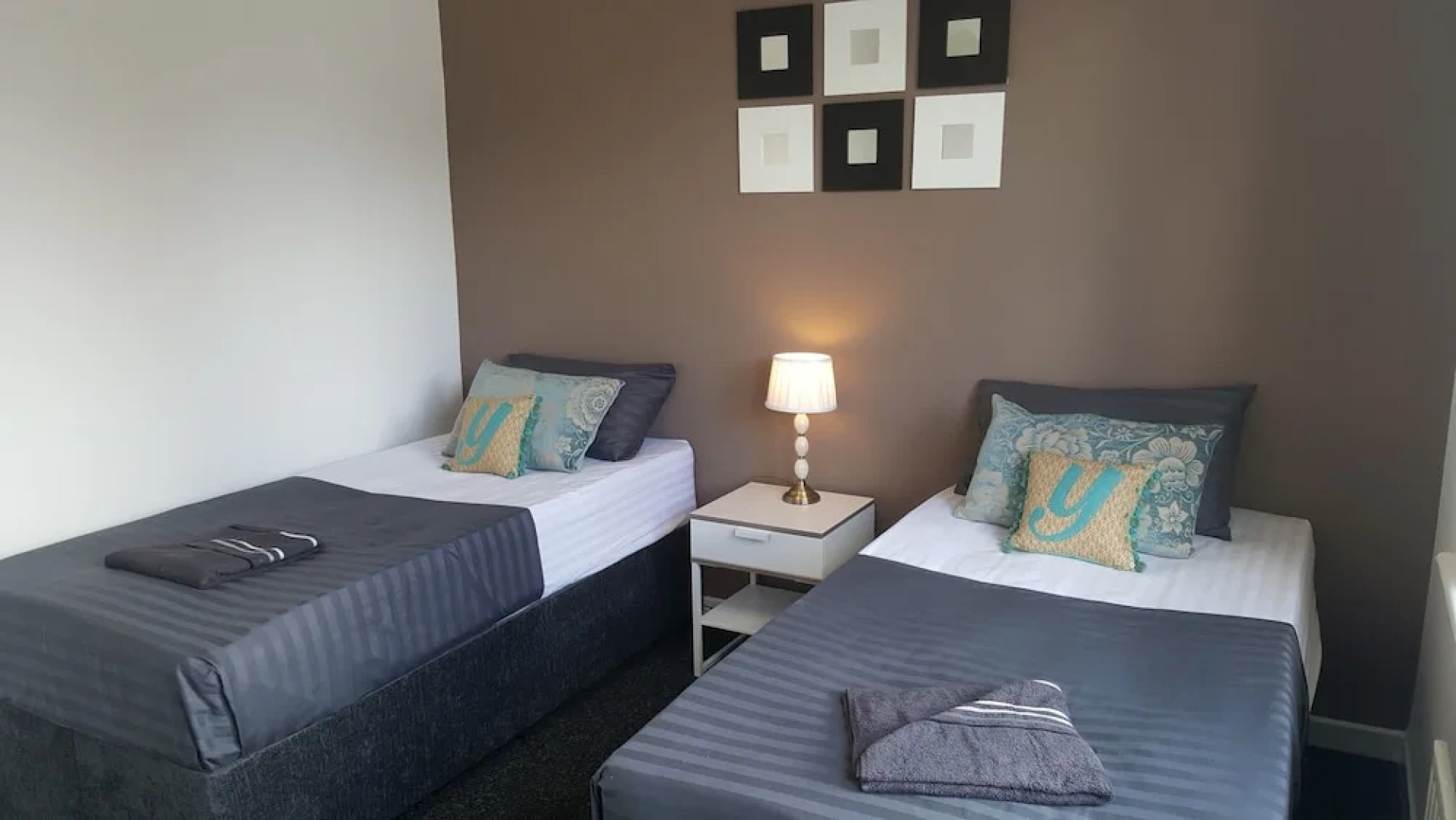 Dragon - Kirk House 2 Bedroom Home