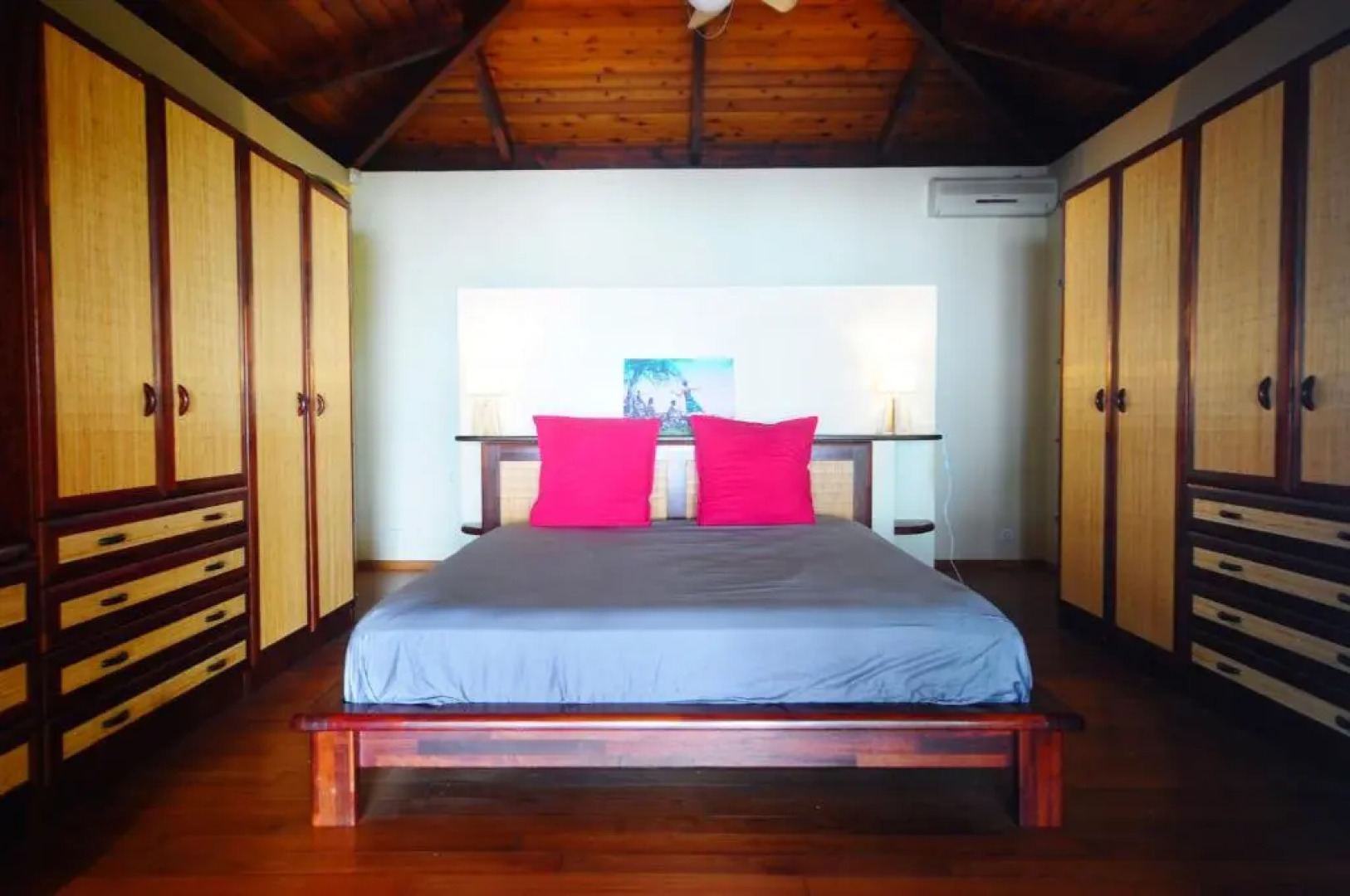 #5 Beach Villa Bliss by TAHITI VILLAS