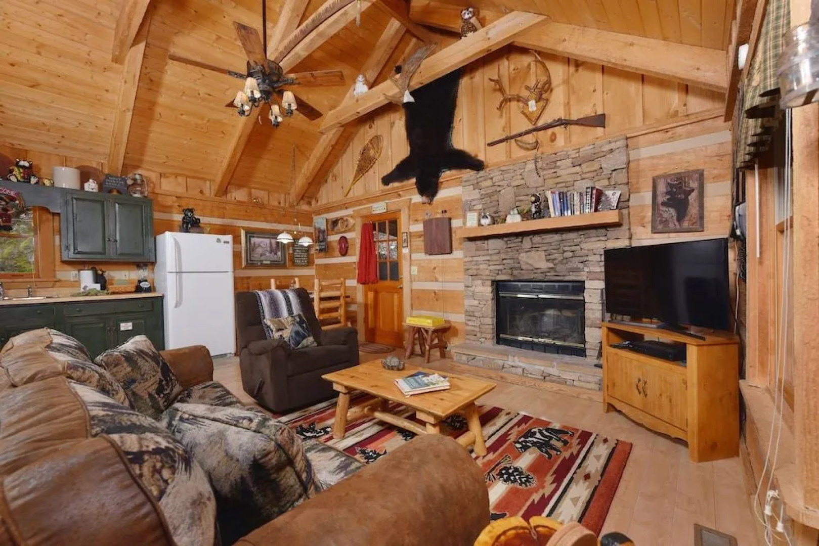 Bear Nekkid 1 Bedroom 1 Bathroom Cabin