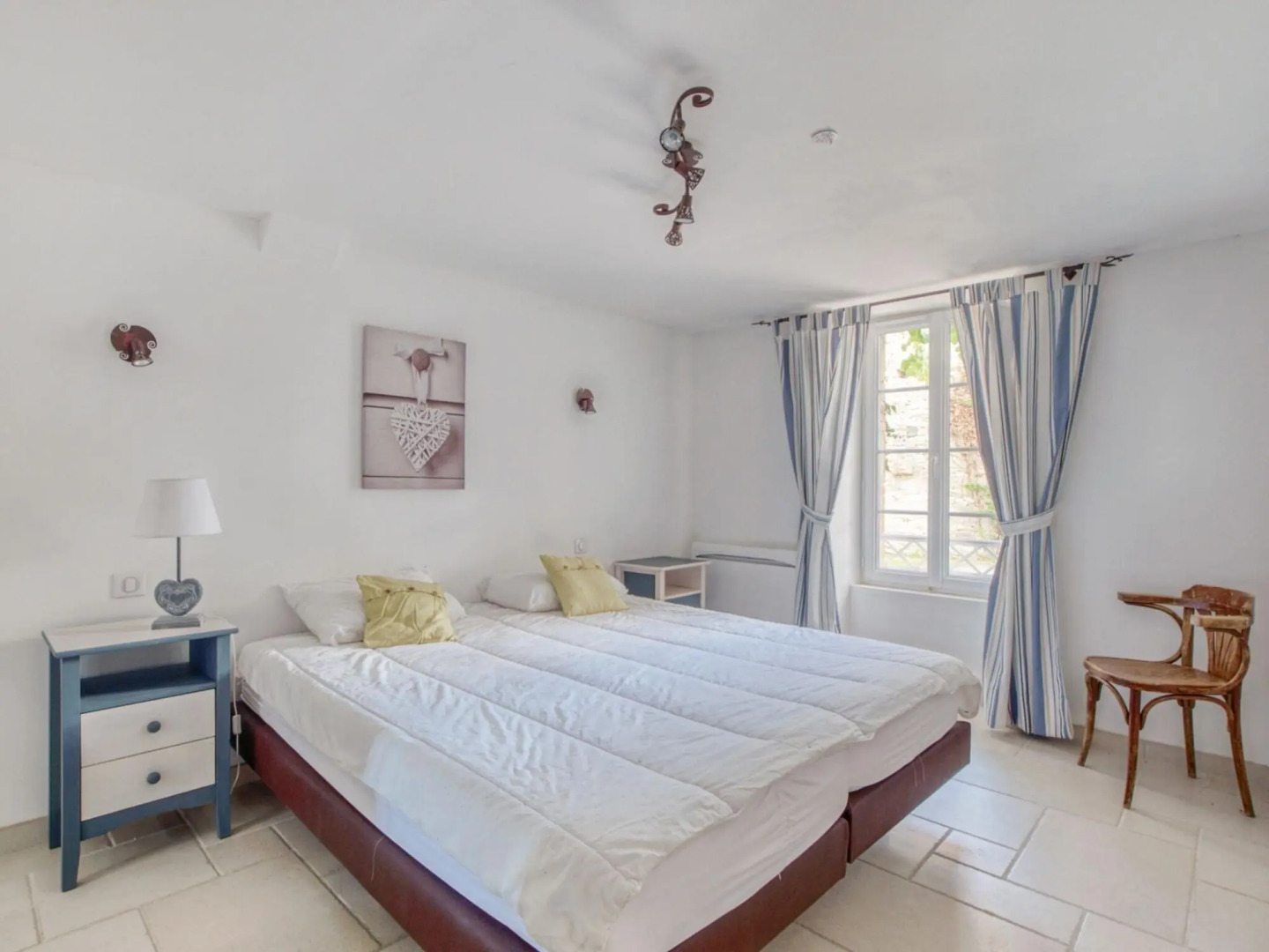 Alluring Holiday Home in Dégagnac with Heated Pool