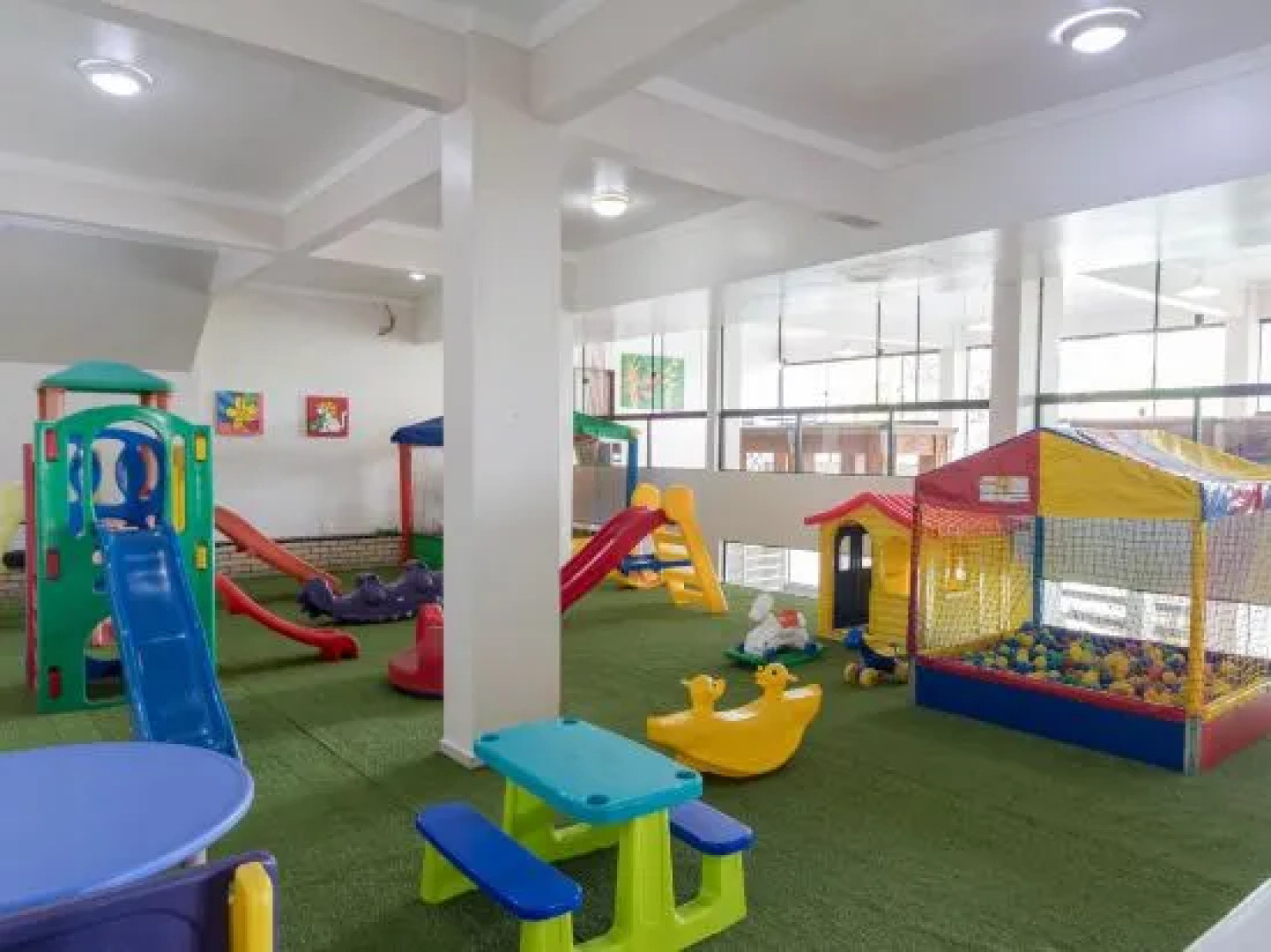 Bombinhas Tourist Apart Hotel