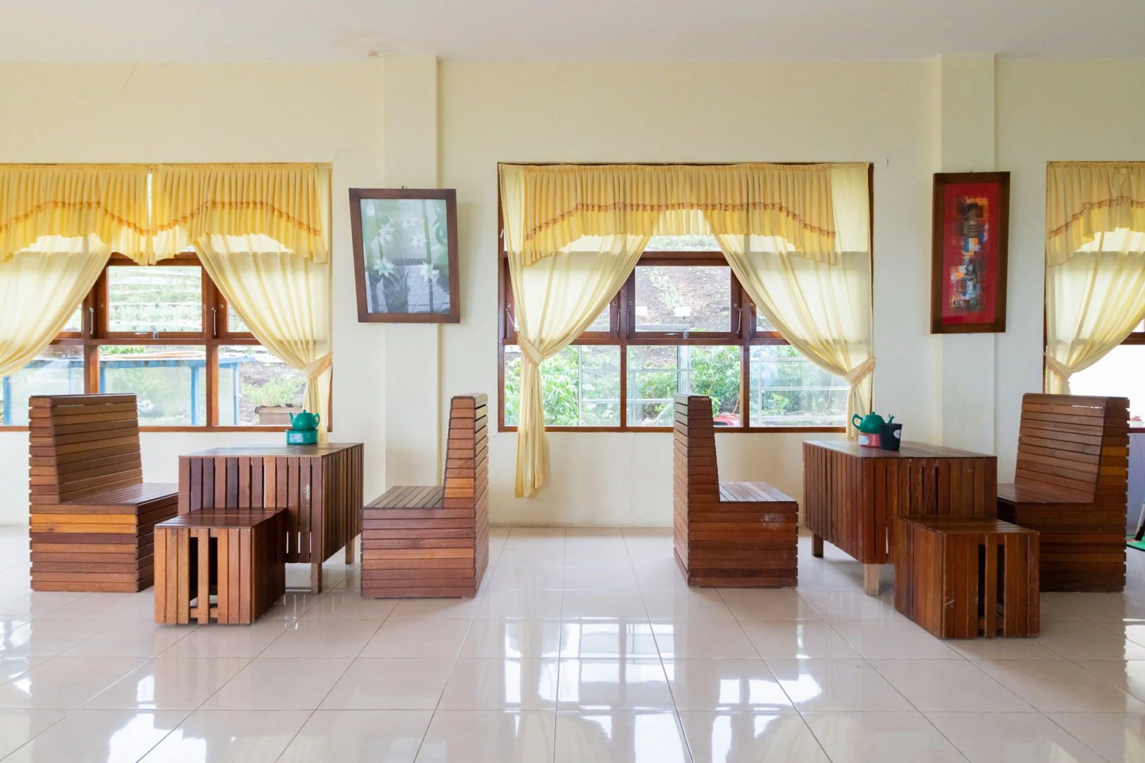 RedDoorz Syariah near Danau Kembar Solok