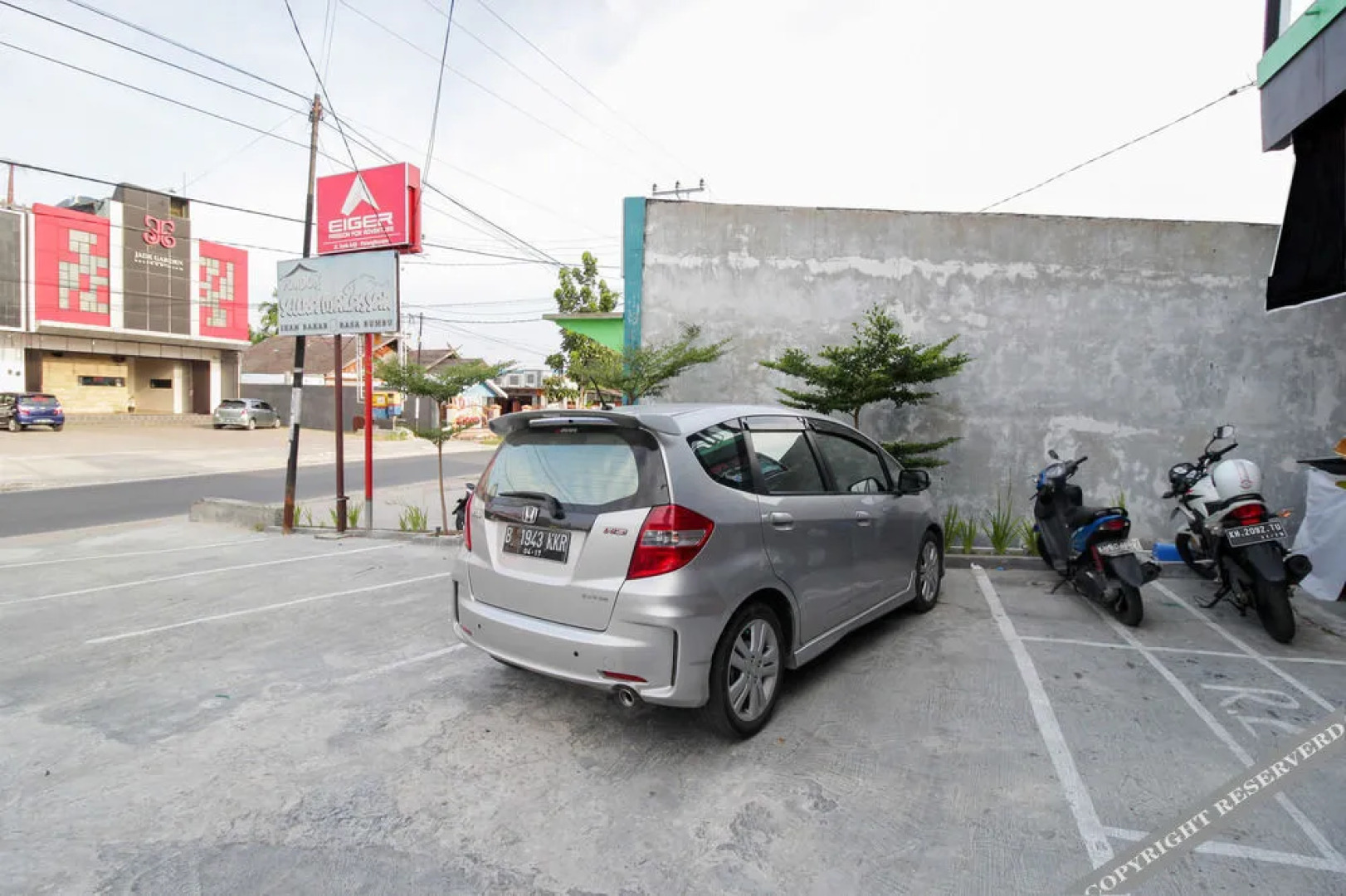 Airy Bandara Tjilik Riwut Seth Adji 31 Palangkaraya