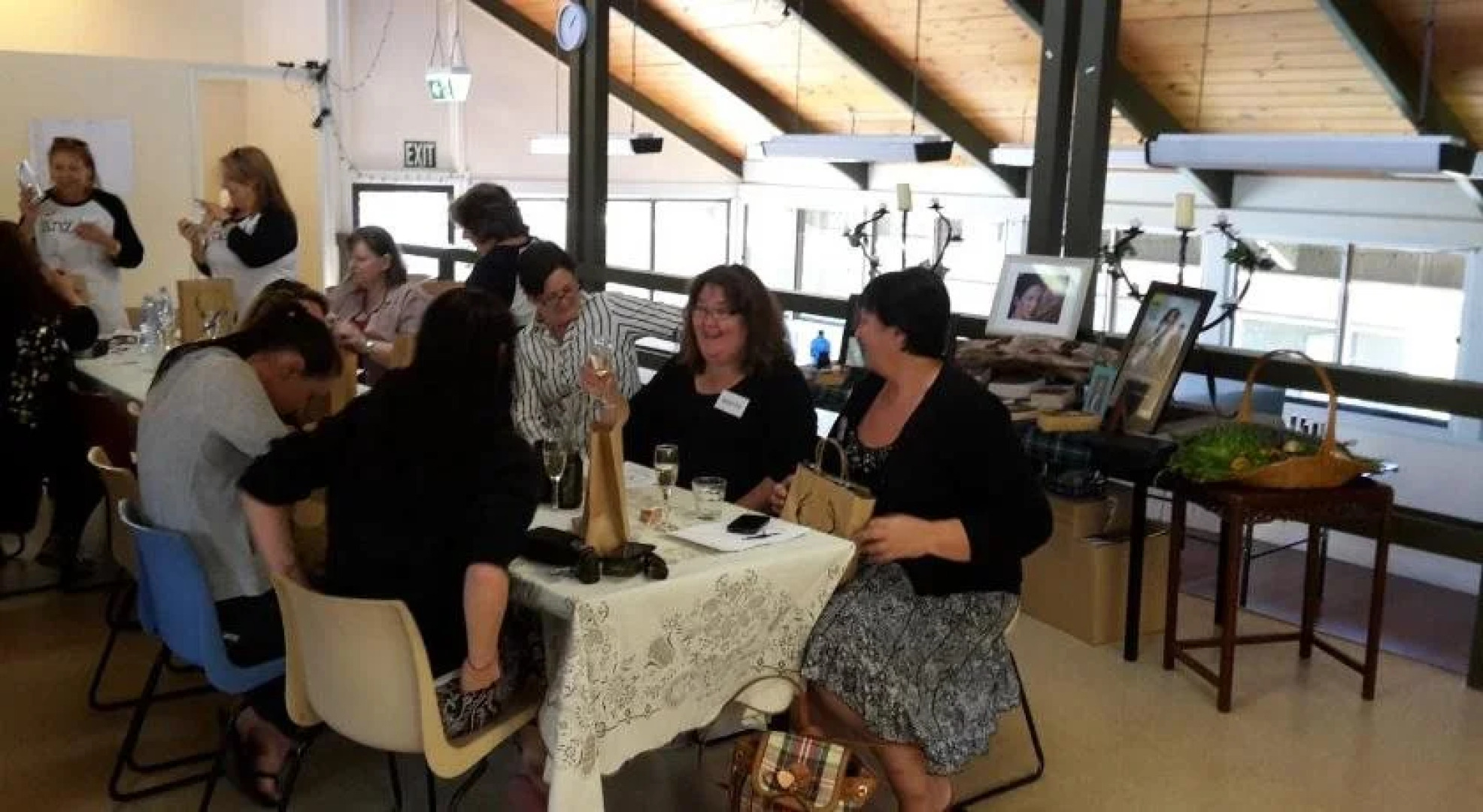 Christmas Creek Cafe & Cabins