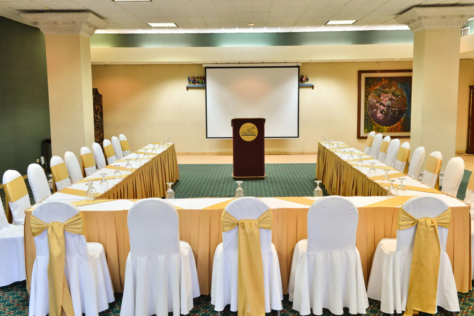 Hotel Plaza Del Libertador