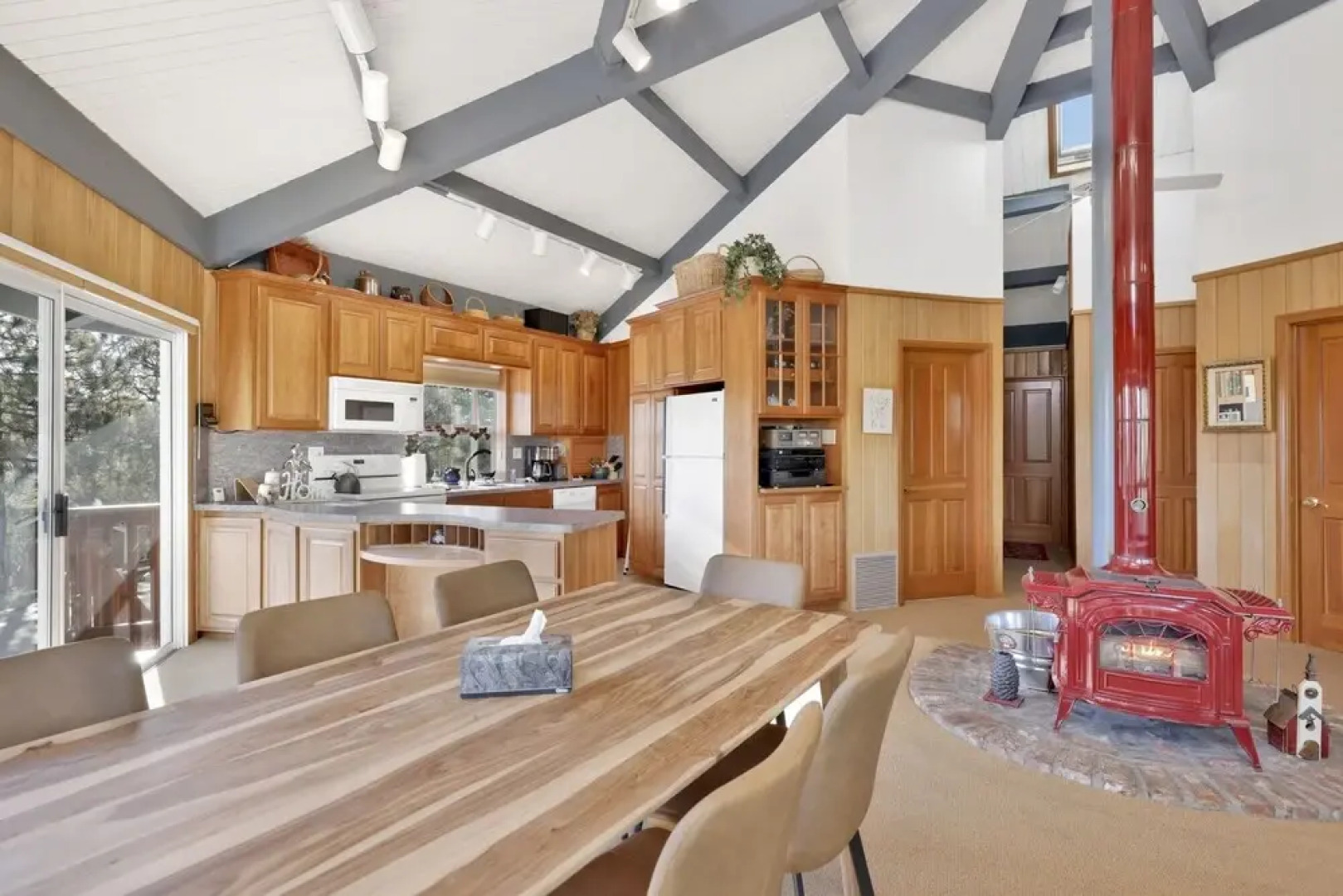 2168-piney Ridge Dome Home 3 Bedroom Home by RedAwning