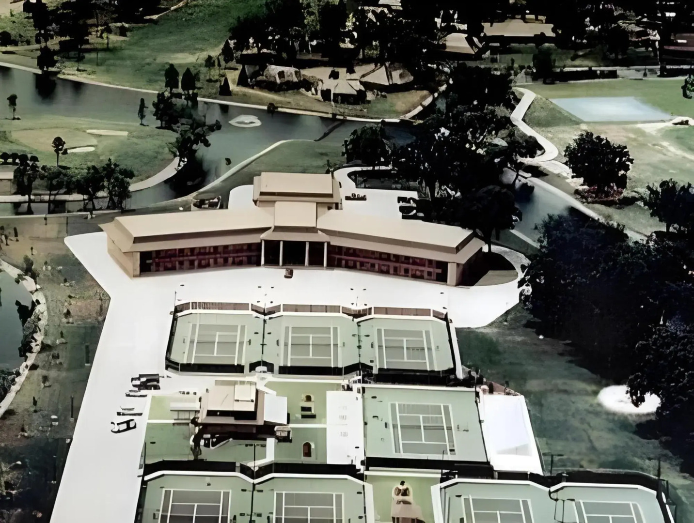 Hom Away Inn and Resort