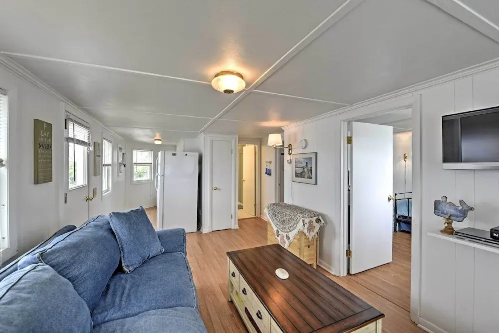 Peaceful Cottage - Steps to Matunuck Beach