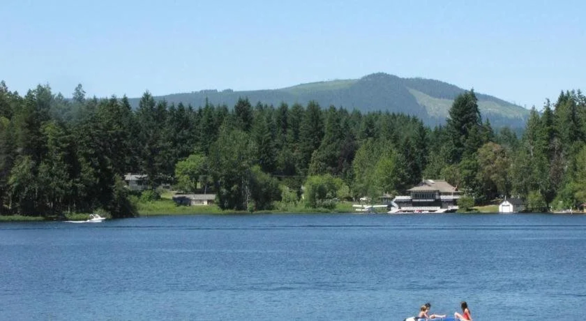 Shawnigan Lake Bed and Breakfast