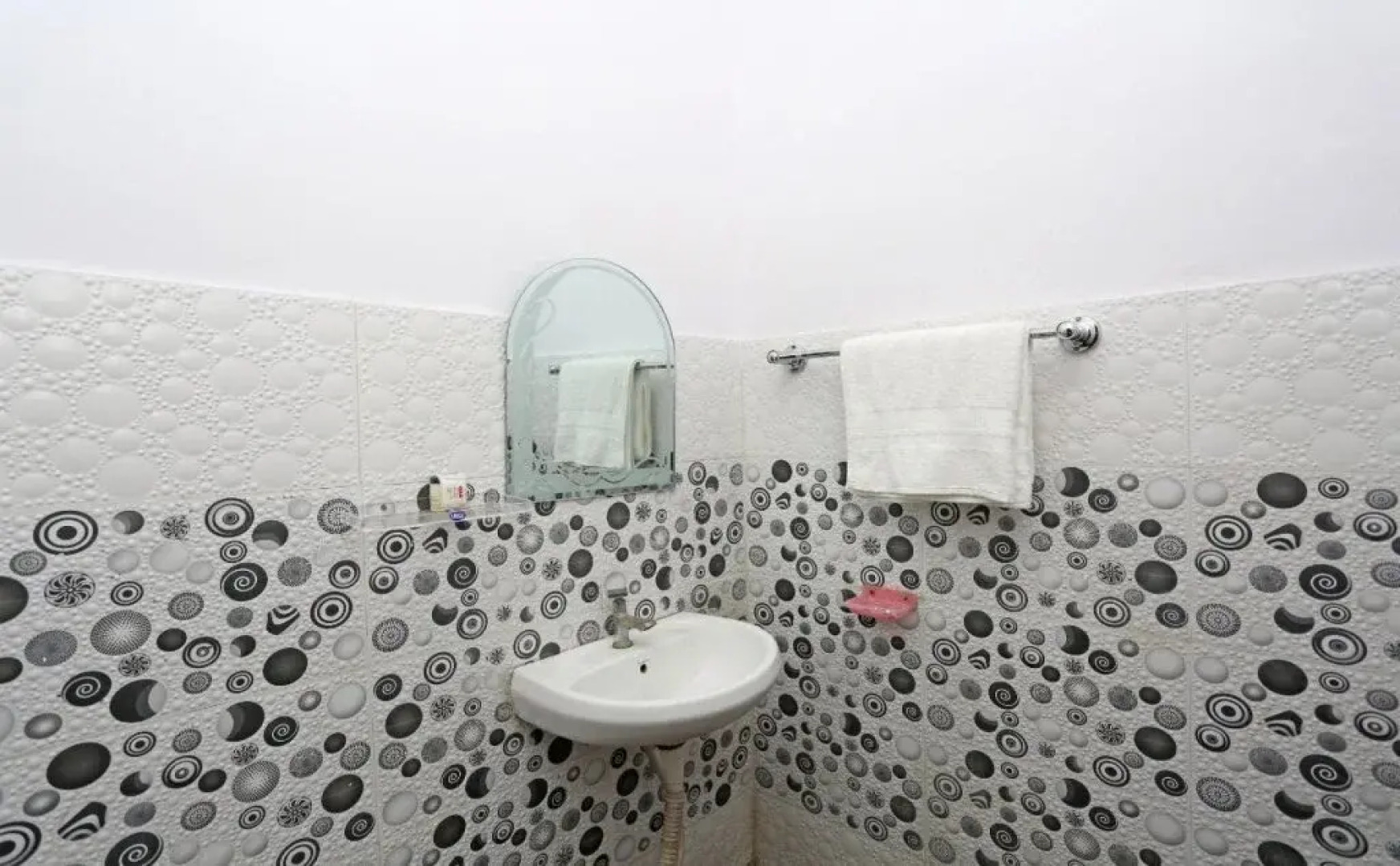 OYO 22660 U B Resort