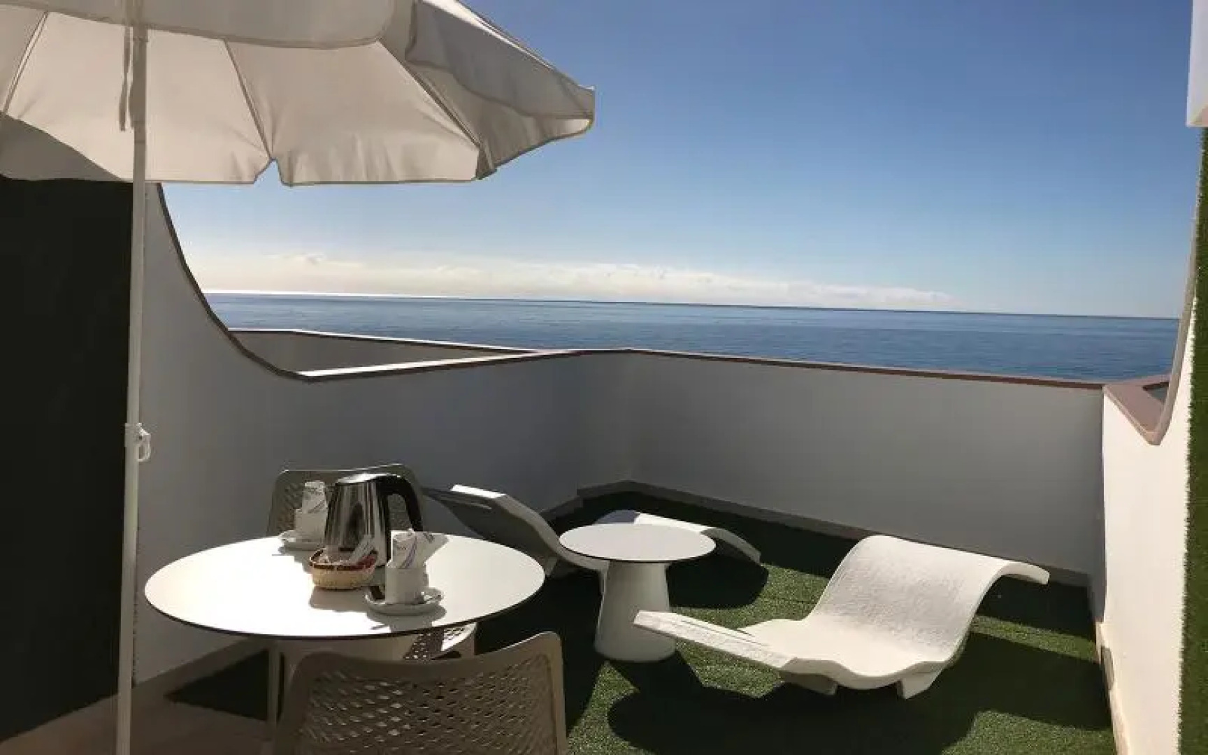 Perla Marina Hotel & Apartamentos