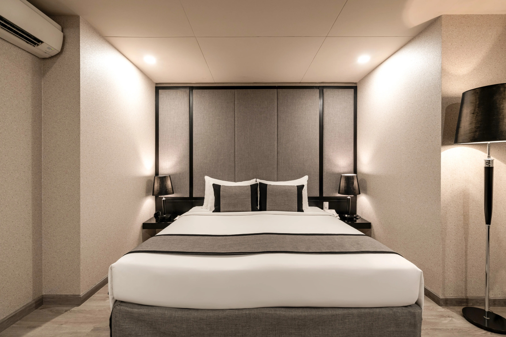 Paragon Saigon Hotel