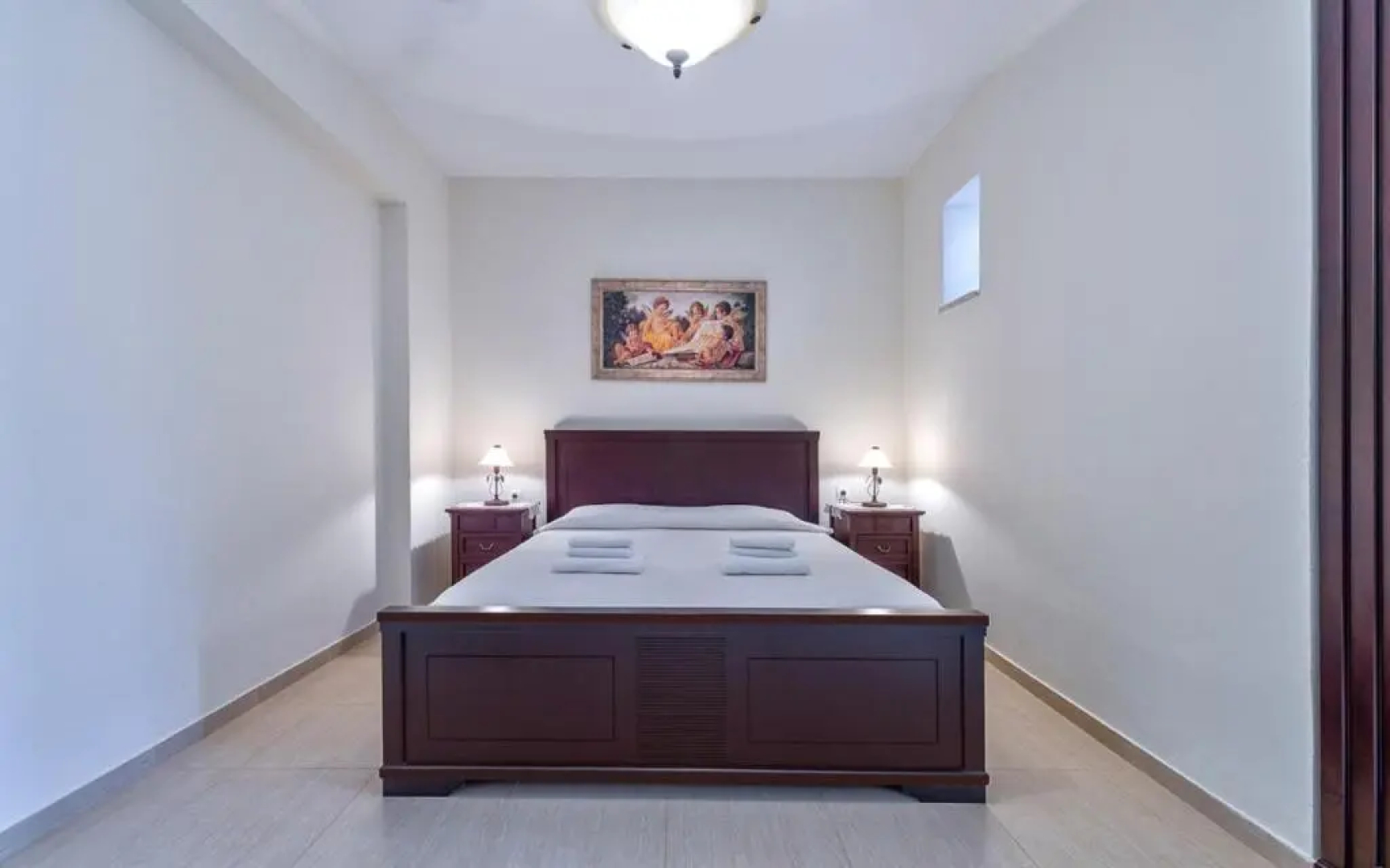 Yanni's villas