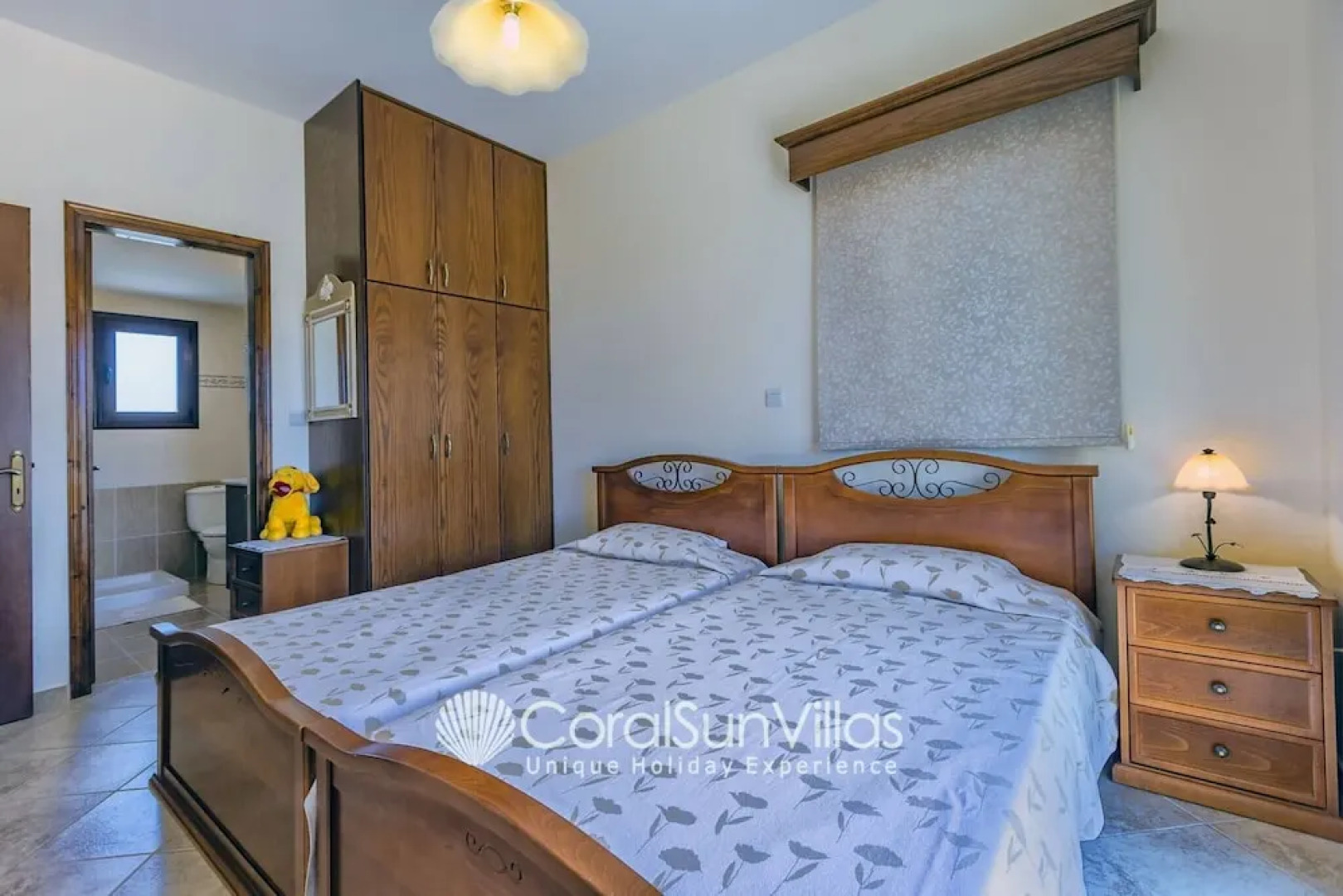 Away-from-it-all, Exceptional Sea Views Sleeps 10