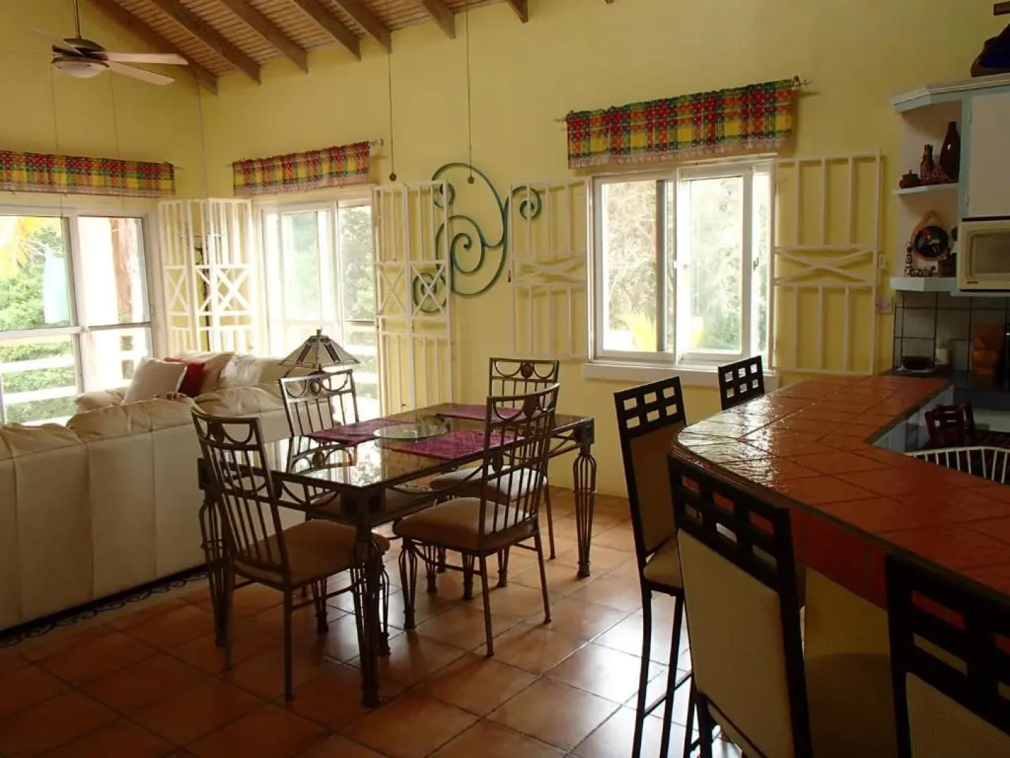 Pointe Dubique Bed and Breakfast